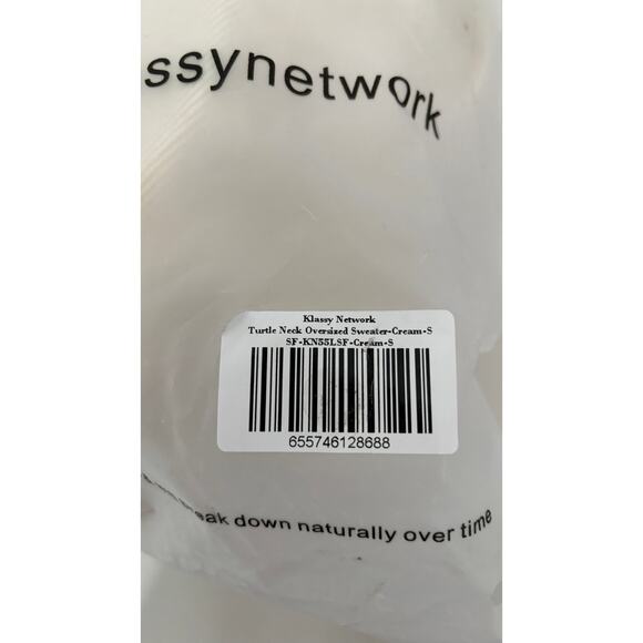 Klassy Network Turtleneck Oversized Sweater Brami Cream Womens Size Small - Picture 14 of 14